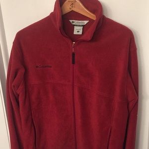 Men’s Columbia red fleece